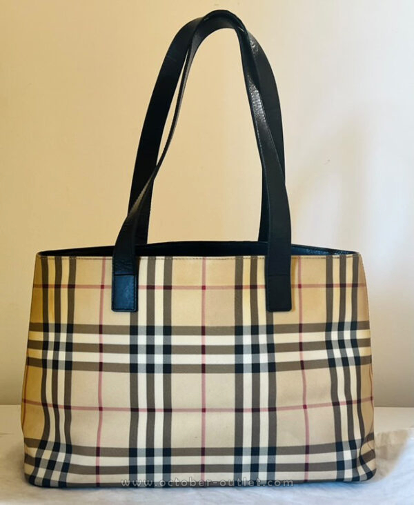 Burberry bag - Image 10