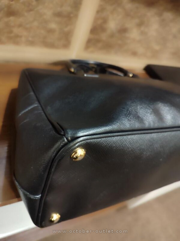 Prada bag - Image 6